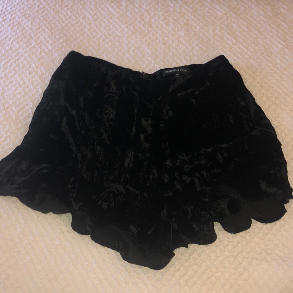Kendall & Kylie black velvet shorts
